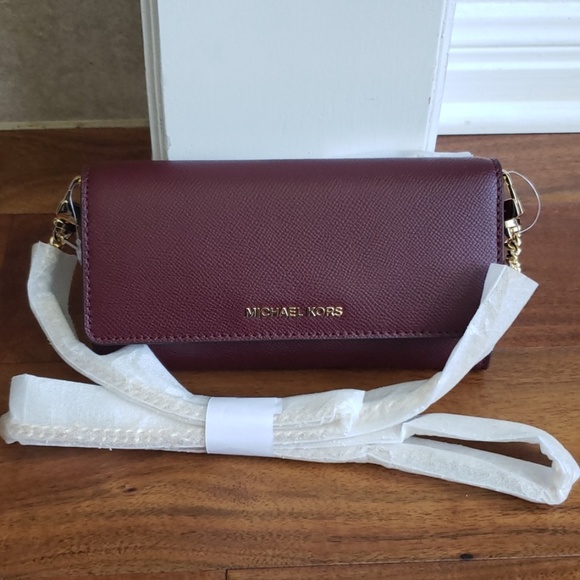 michael kors luggage wallet